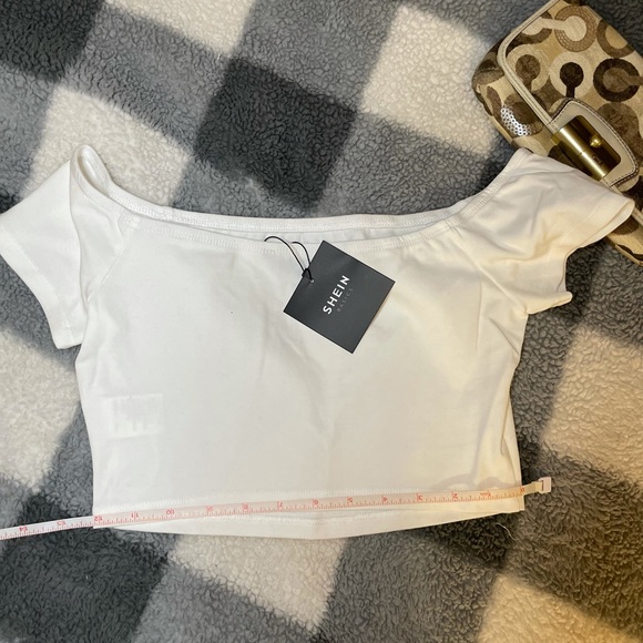 shein plain white off shoulder - Picture 6 of 6
